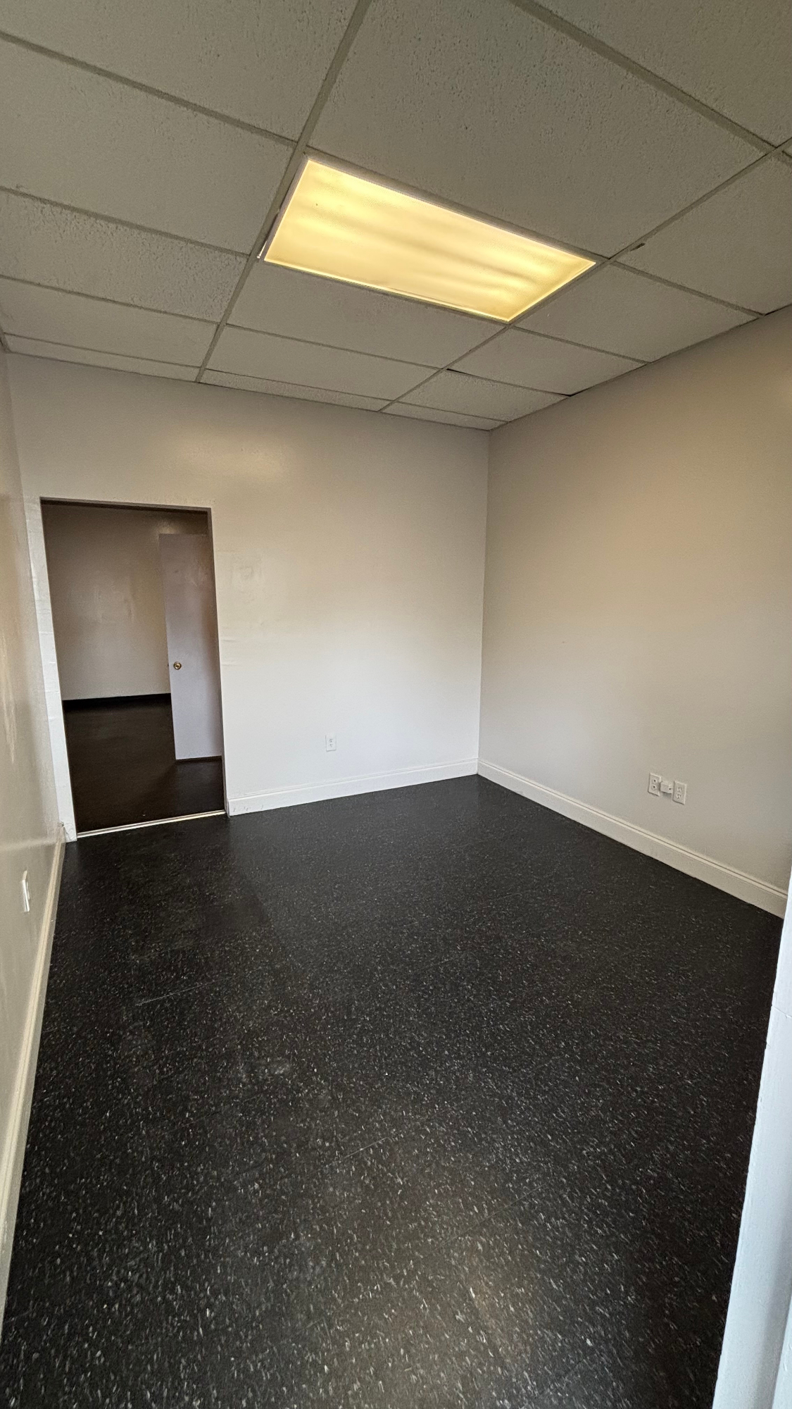 West Park  - 5807 - Photo 4