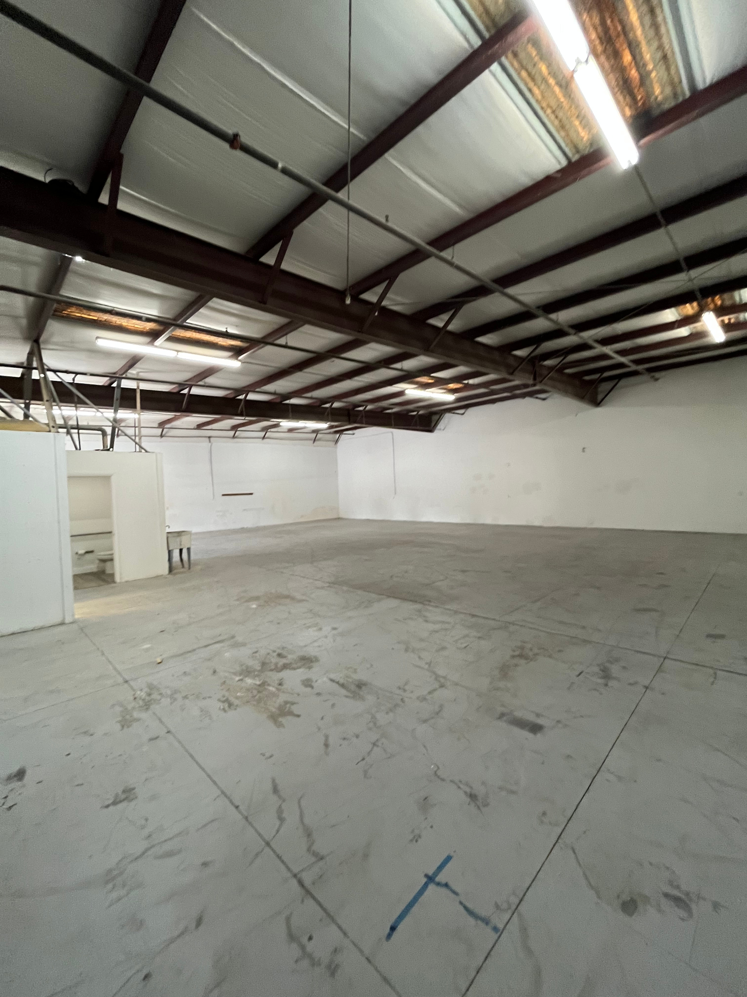 Riviera Beach - 8 - Photo 6