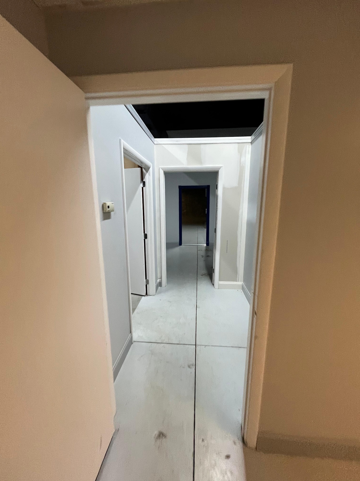 Riviera Beach - 3A - Photo 2