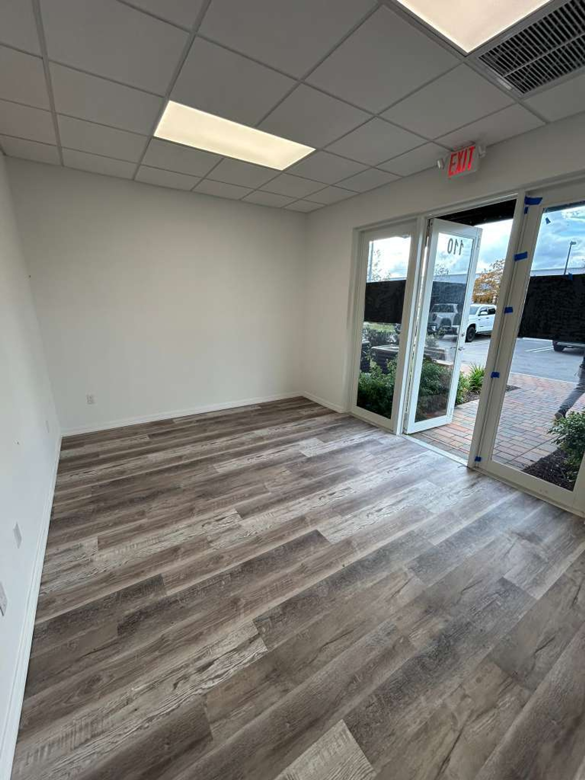 NW PEACOCK BLVD  - 510-103 - Photo 3