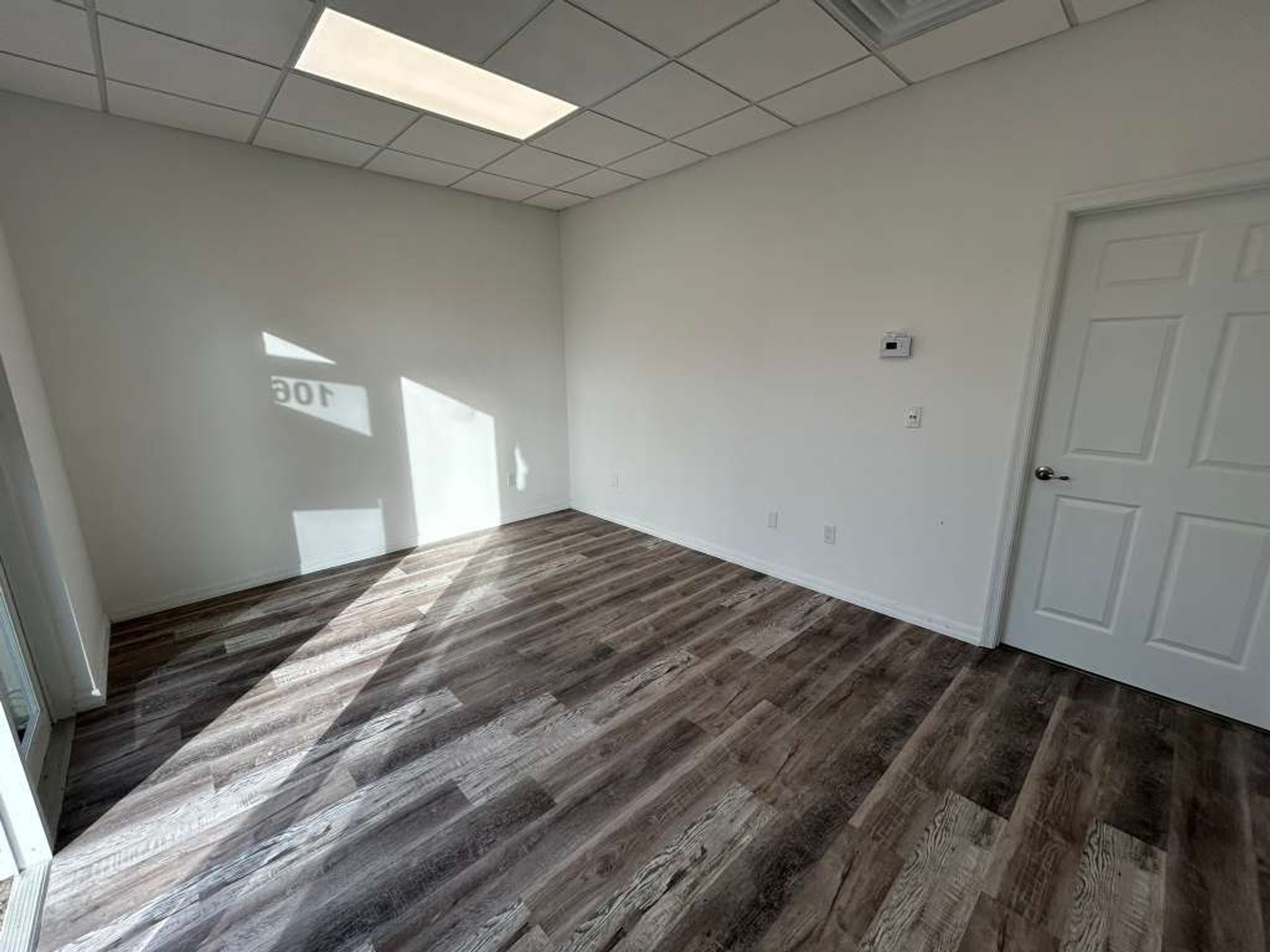 NW PEACOCK BLVD  - 510-105 - Photo 3