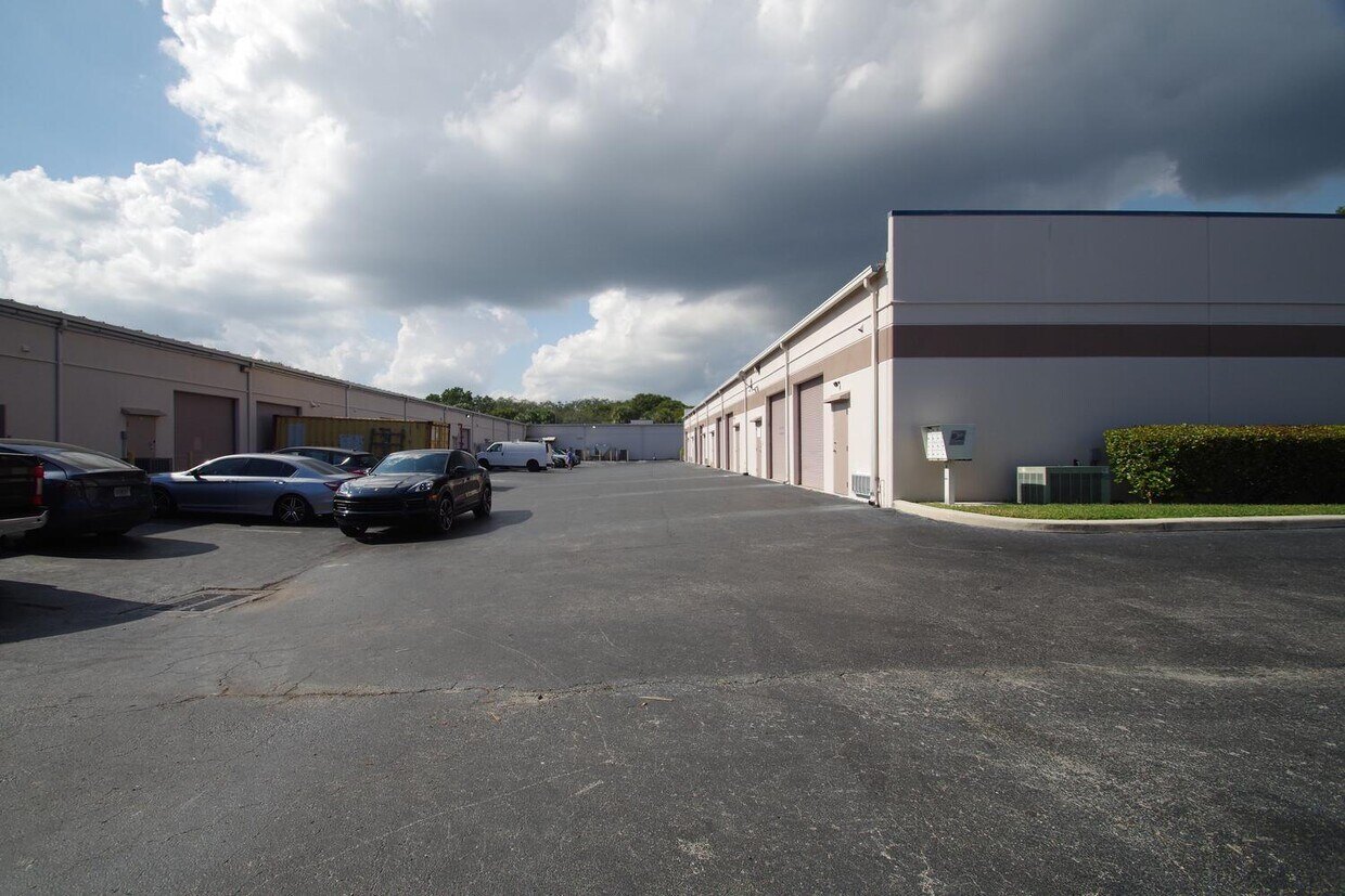 Deerfield Beach - Photo 2