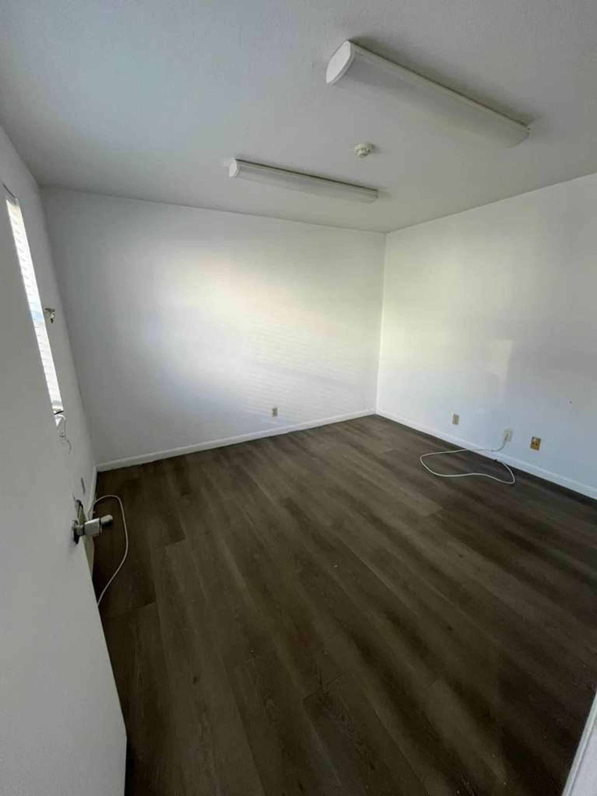 HEG Storage  - D10 - Photo 3